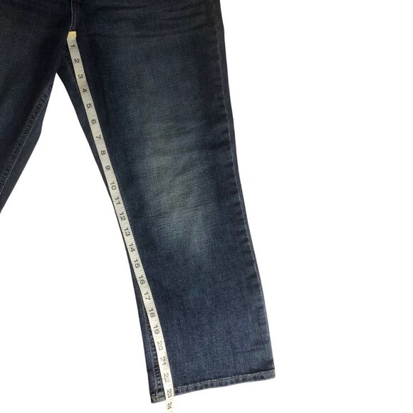 Lee NWOT Jean Capris 8M Denim Mid Rise Regular Fit - Picture 7 of 13